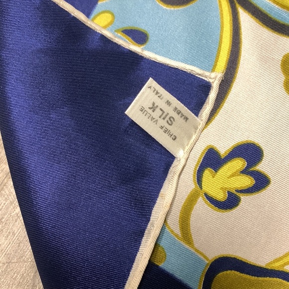 Jacques Piaget silk scarf RARE - Picture 4 of 4
